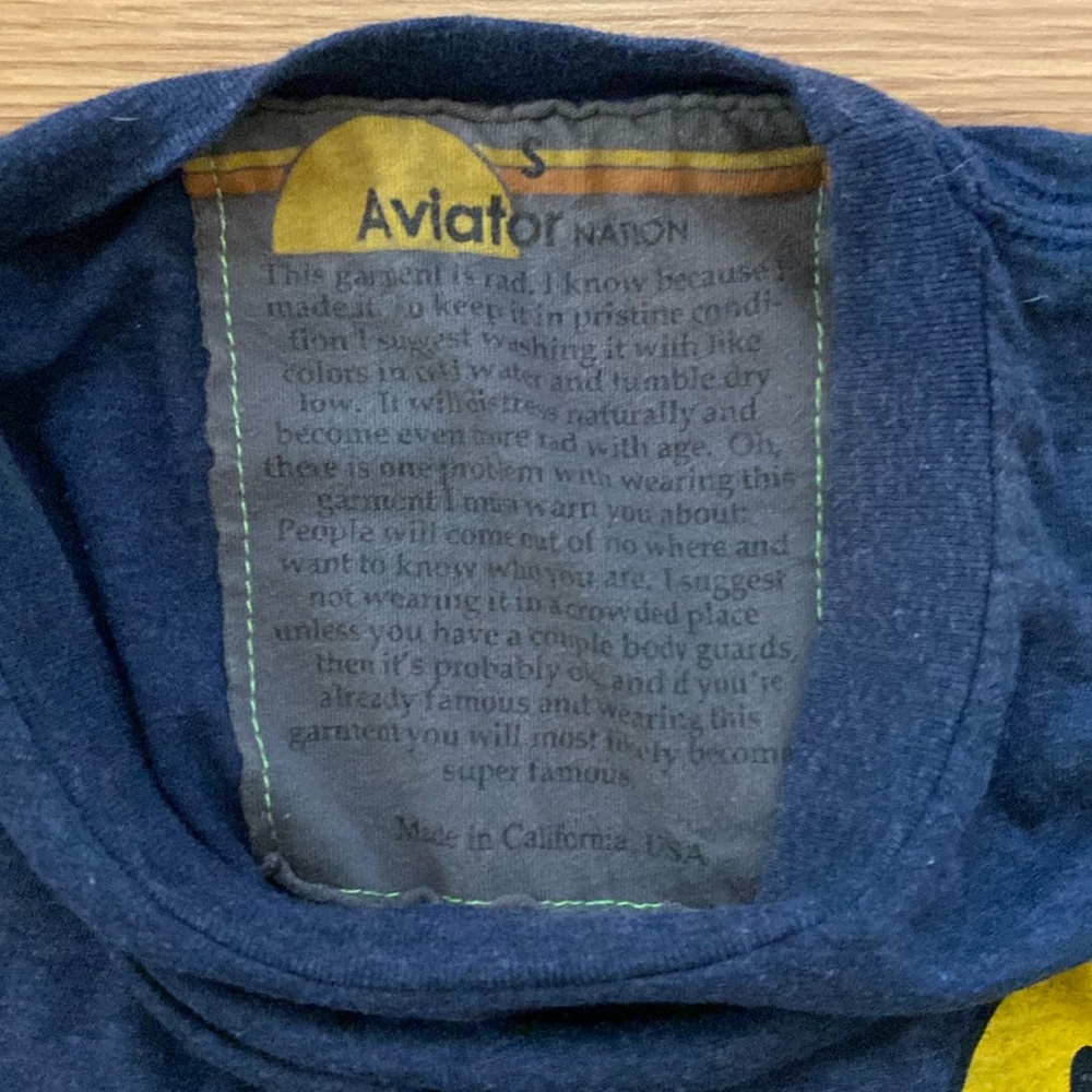 ❤️ Aviator Nation Smiley Face Rainbow Tee Blue Size Small - Picture 8 of 9